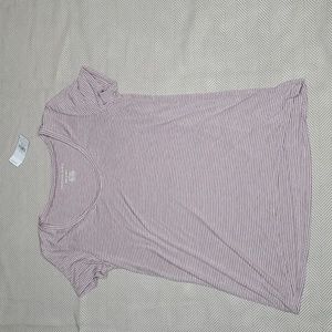 American Eagle soft and sexy pink and white tee shirt size XS